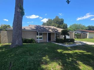 1726 Elise Marie Dr, Seffner, FL 33584