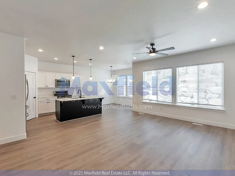 1451 N Sage Dr — Photo 10