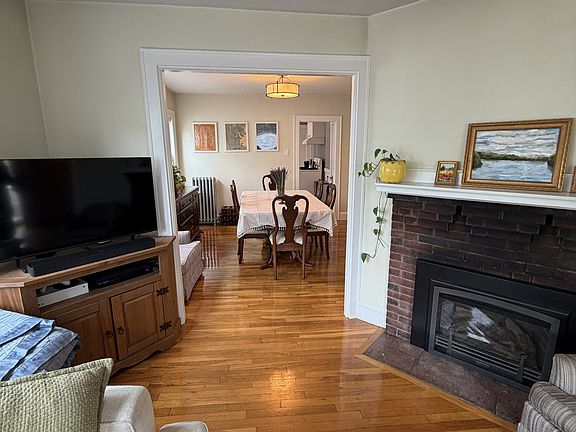 4th image of 54 Boylston St #1