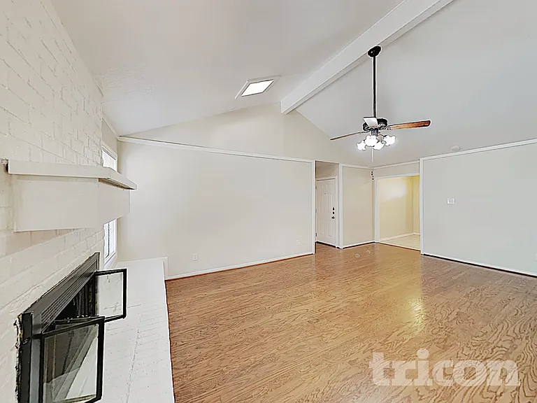 22806 Wild Moss St — Photo 2