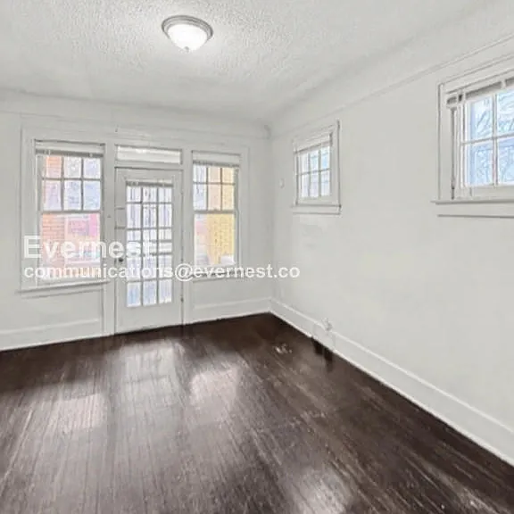 11391 Belleterre Ave #1S — Photo 10