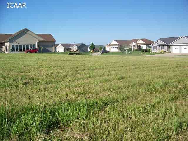 1st image of 420 B Ave W
