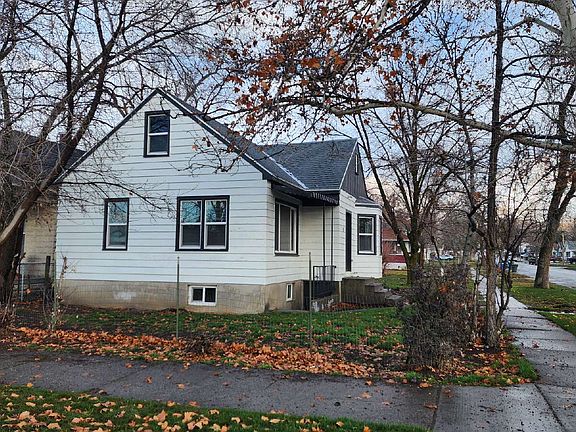 2nd image of 504 29th St #2