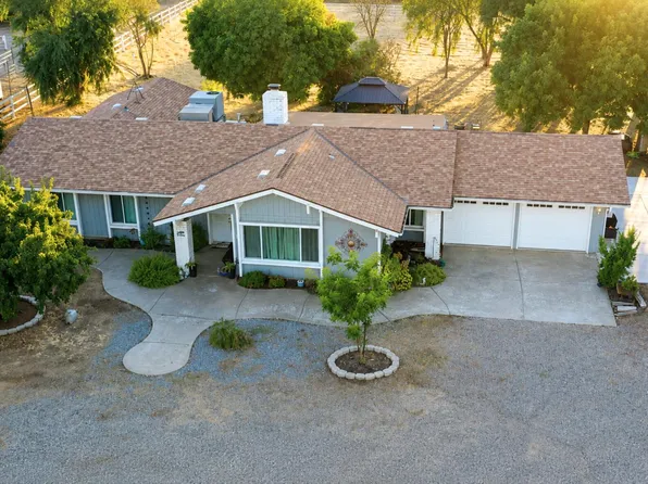 8737 N Madsen Ave, Clovis, CA 93619