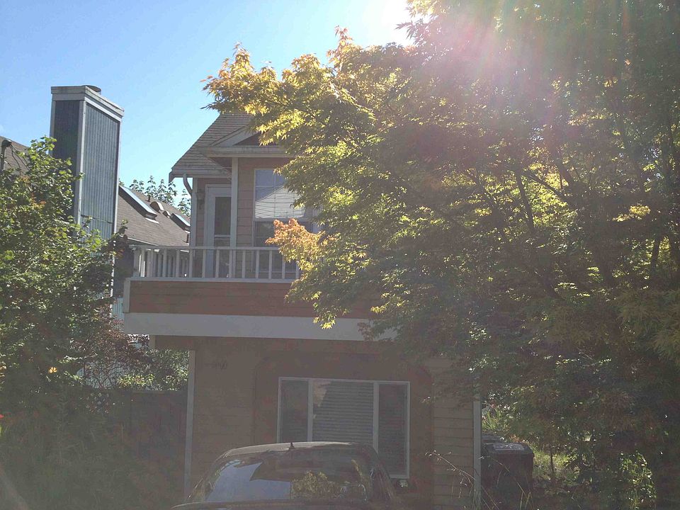 2nd image of 9000 20th Ave NE