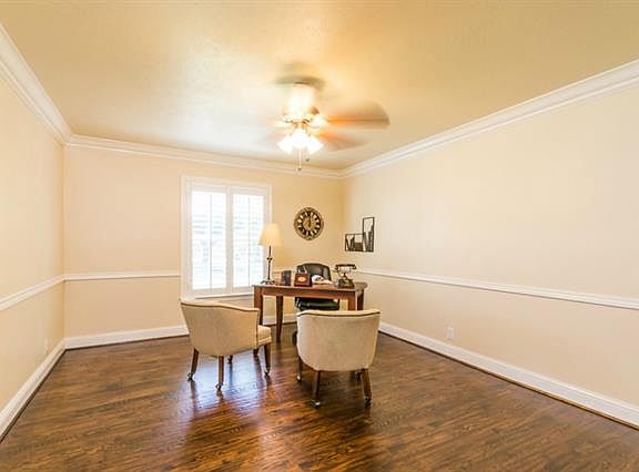 5th image of 2503 Big Horn Ln