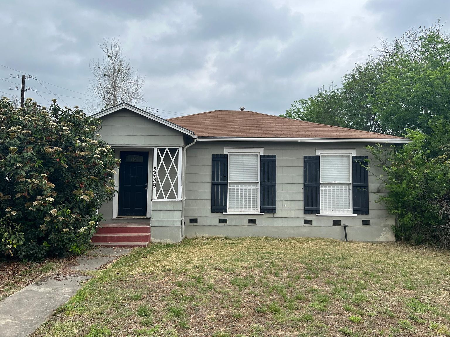 2439 W Woodlawn Ave, San Antonio, TX 78228 Zillow