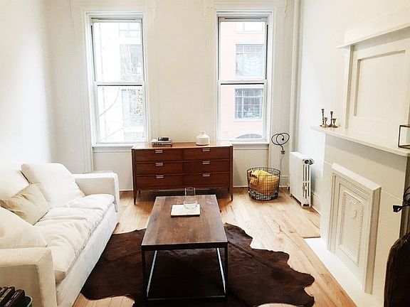 2nd image of 104 Bedford Ave APT 3L