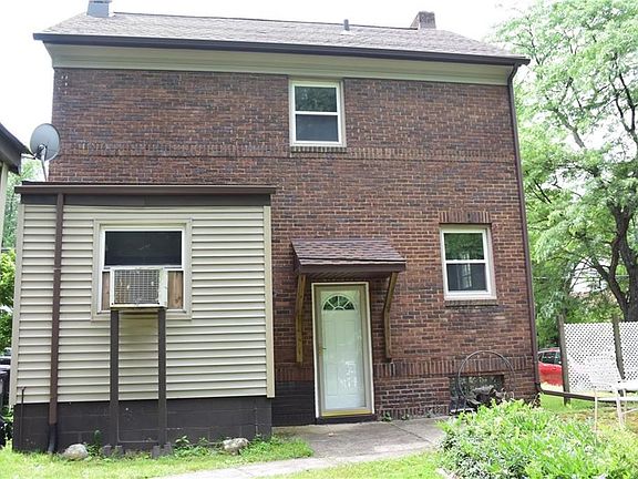 5th image of 615 Morningview Ave