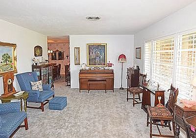 5th image of 2113 Pagewood Ave