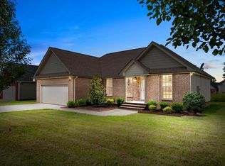 143 Elena Ln, Pleasant View, TN 37146