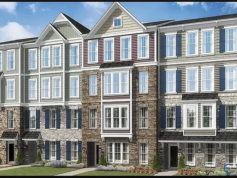 713 McCormick Farm Dr #A — Photo 2