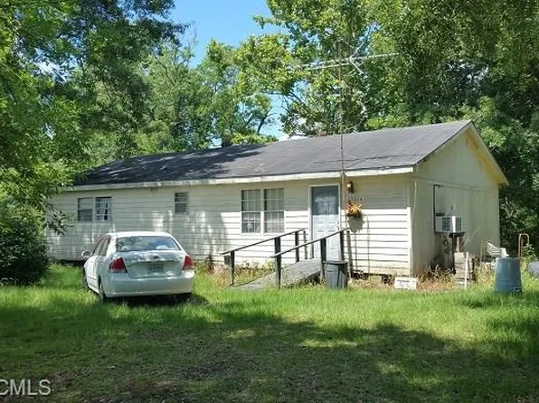 12014 Henderson Camp Rd, Grand Bay, AL 36541