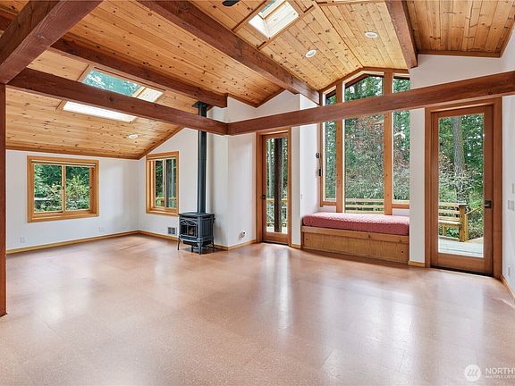 5th image of 177 Salmonberry Lane