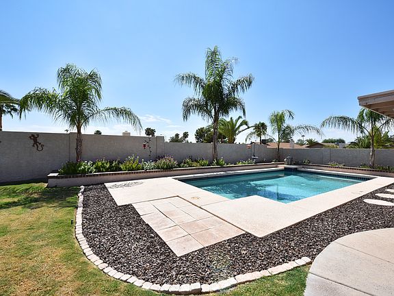 2nd image of 6601 E Juniper Ave