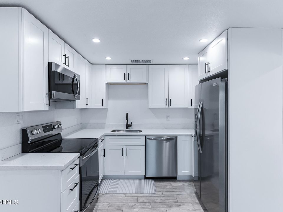 1st image of 2133 W COLTER Street