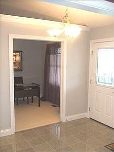 2nd image of 6240 Glen Hollow Dr