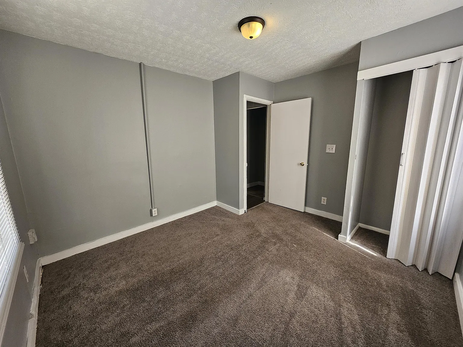 3044 Manor Court - 1 — Photo 2