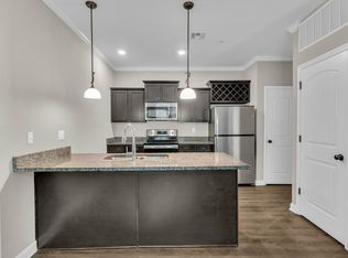 Woodhaven Apartments, Kansas City, MO 64151