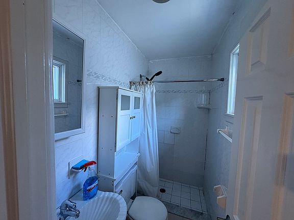 2nd image of 16 Norwich St Unit 1