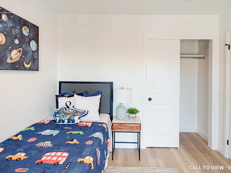 823 Stirling Ave S #2 — Photo 9