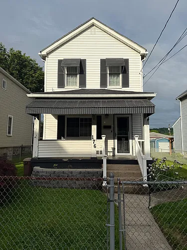 176 James St Photo 1