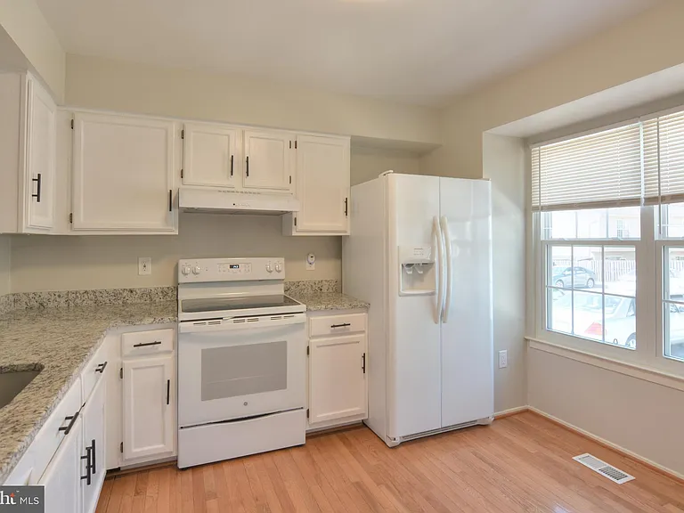 3 Birdseye Ct — Photo 6
