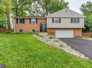 19704 Grayheaven Manor Rd, Olney, MD 20832