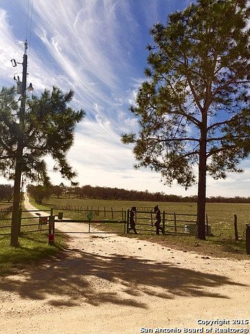 1st image of 513 County Road 317