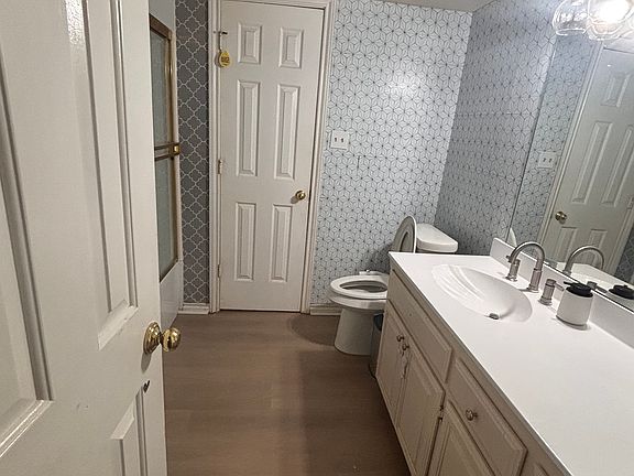 4th image of 1224 Saint Monet Dr