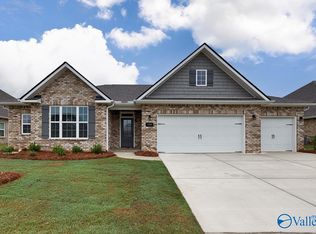 104 Ackert Dr, Meridianville, AL 35759