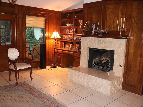 5th image of 2901 Mollimar Dr