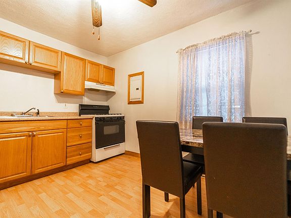 2nd image of 3655 Florida St