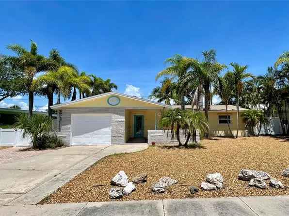 3014 58th St S, Gulfport, FL 33707