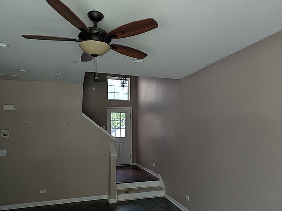 5th image of 1466 Crimson Ln