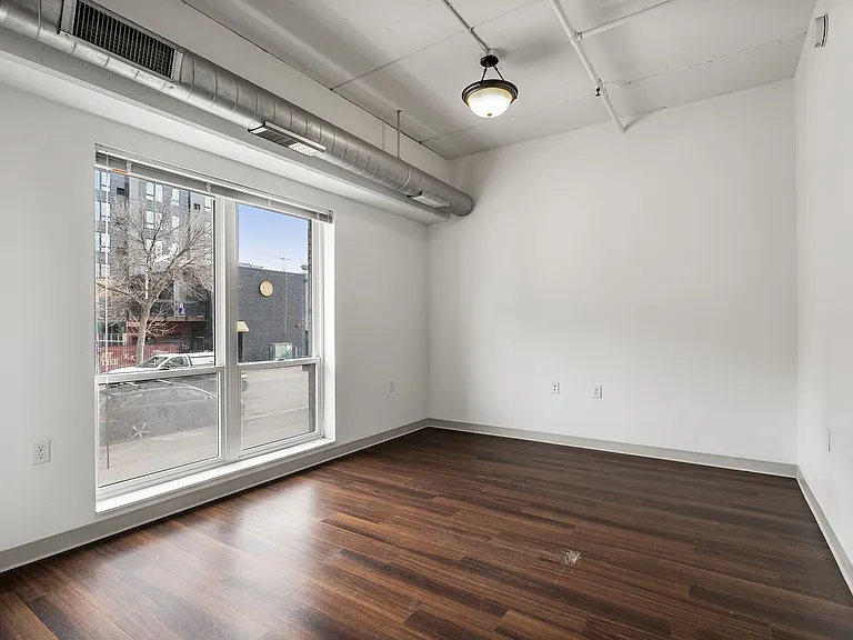 Fourth Street Co-op Apartments — Photo 6