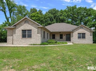 8065 Mechanicsburg Rd, Springfield, IL 62712