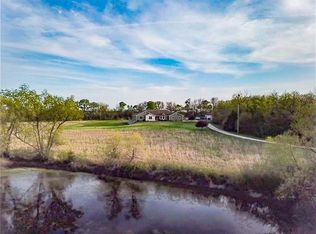 813 N 400th Rd, Baldwin City, KS 66006