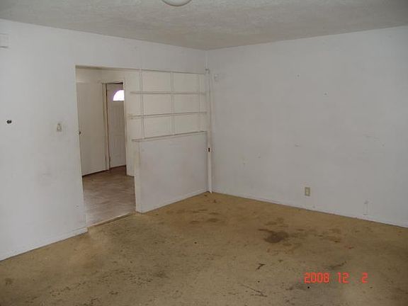 3rd image of 2845 Kristen West Dr