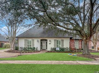 526 W Plantation Ridge Ct, Baton Rouge, LA 70810