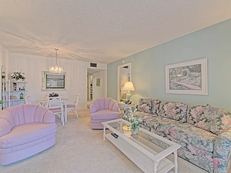 144 Pinehurst Dr — Photo 11