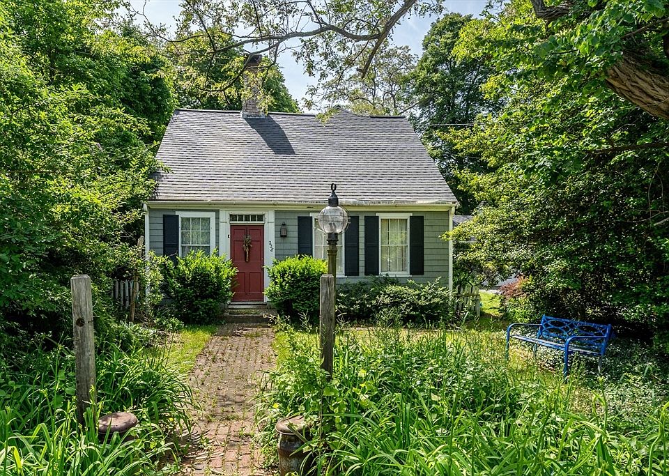 1st image of 228 Phinneys Ln