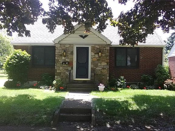 2nd image of 1511 W 24th St