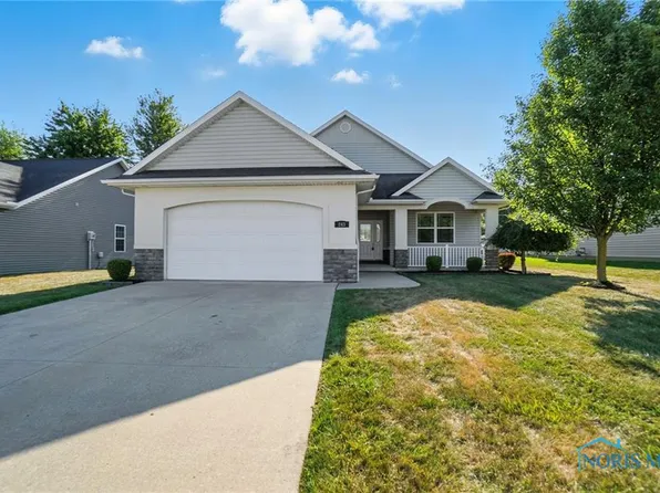 243 Thimbleberry Dr, Findlay, OH 45840