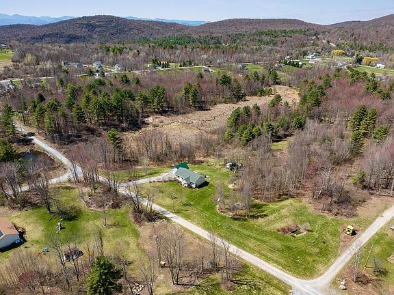 4th image of 229 Bear Pond Road