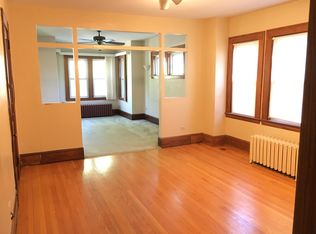 4034 Grove Ave #2, Brookfield, IL 60513