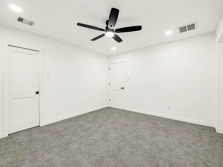 11411 Sagehurst Ln — Photo 14