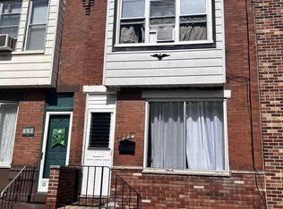 117 Gladstone St, Philadelphia, PA 19148