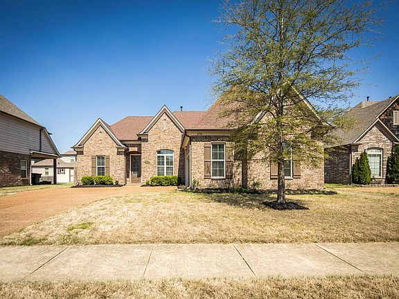 3rd image of 8754 Stony Glen Dr