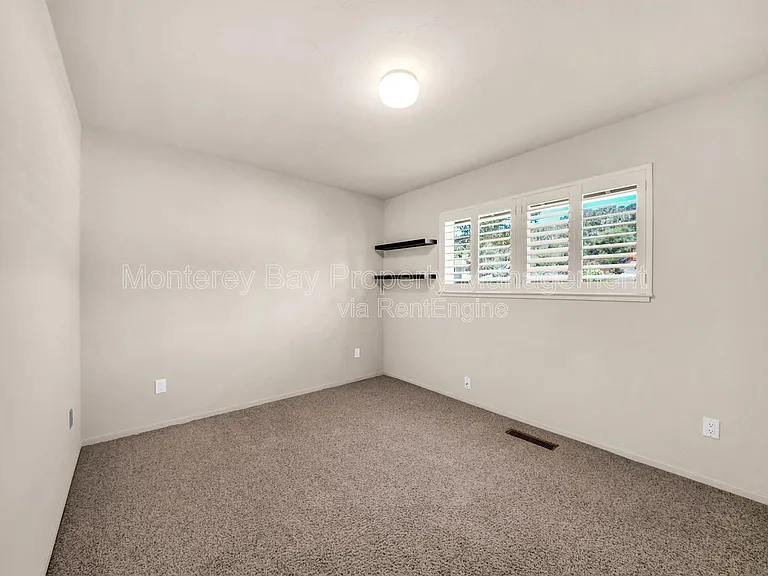 10160 Sun Star Rd — Photo 38